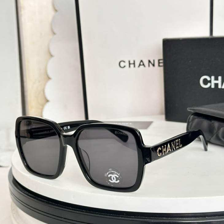 Picture of Chanel Sunglasses _SKUfw76771821fw